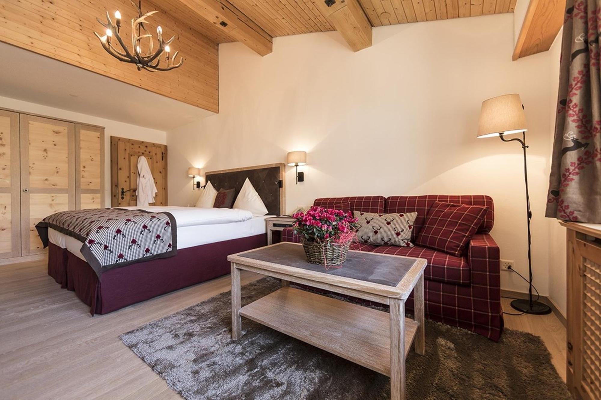Hotel Steinbock Pontresina Pokoj fotografie